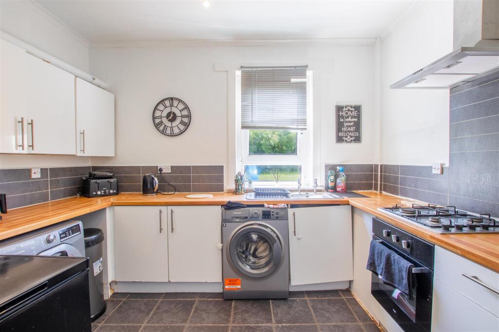 kitchen-2-2.jpg