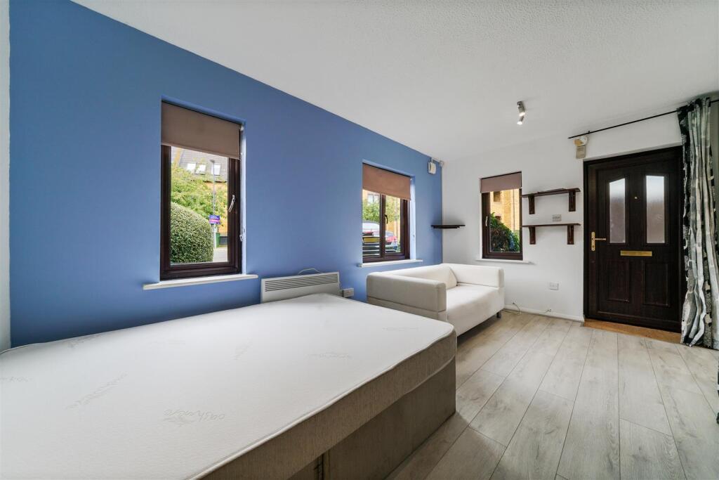 New Bedroom.jpg