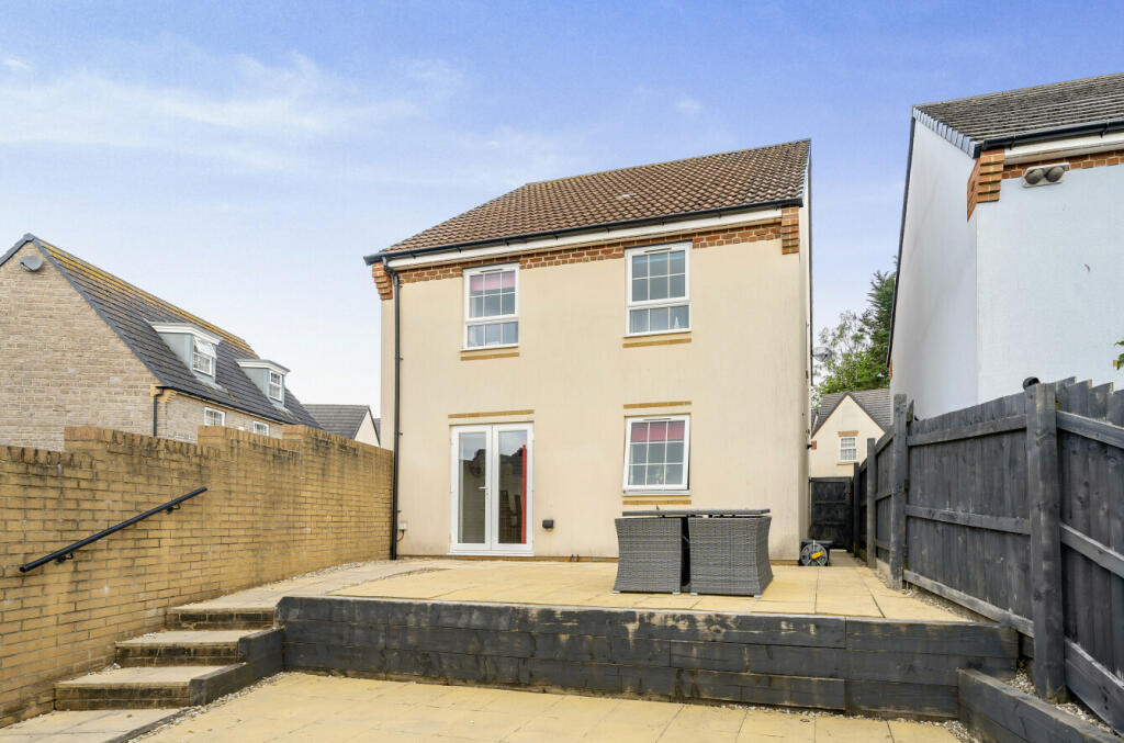 9 Redland Way