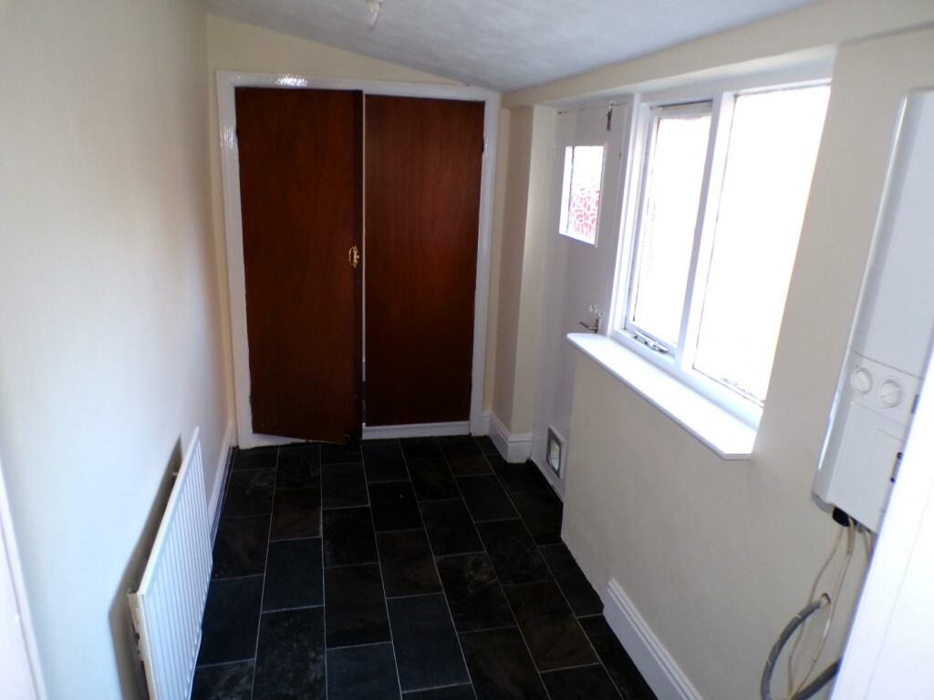 DerbyshireRd21util.JPG