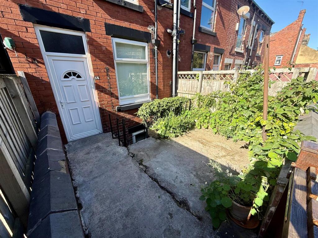 15 Monk Bridge Street Rear.jpg