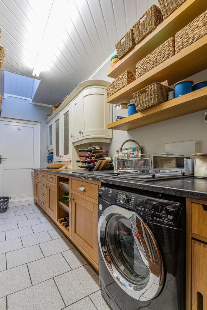 Smithies Avenue 29-10.jpg