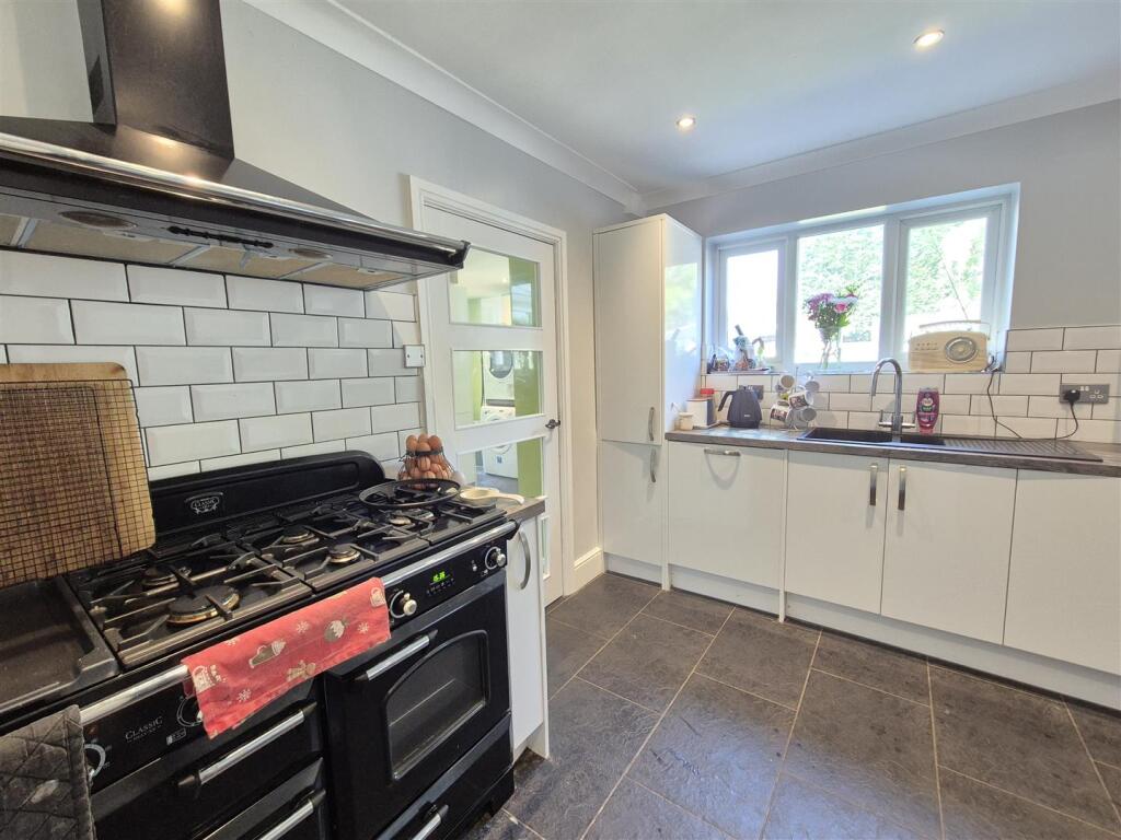 Breakfast Kitchen