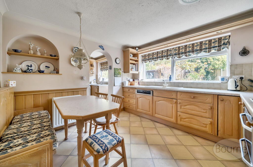 949b94dd-9bea-4e9...