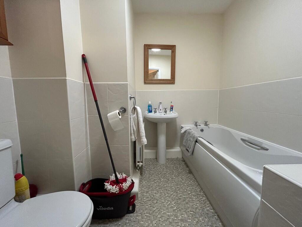 IMG-20250211-WA00...