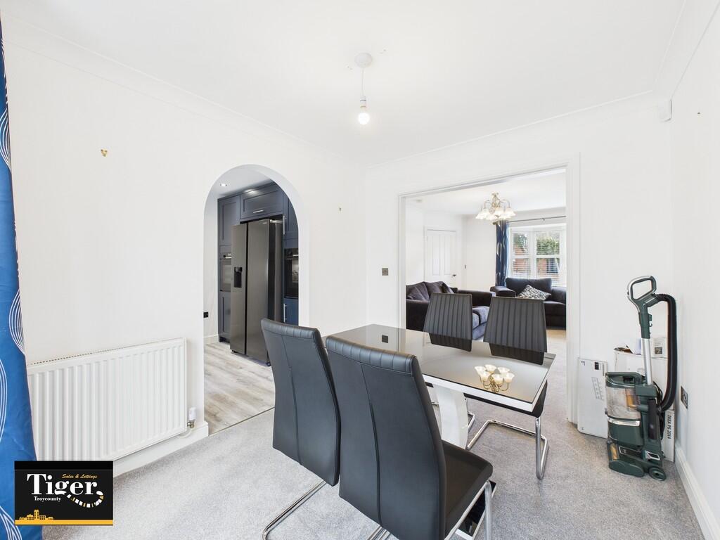 CAM03440G0-PR0412...