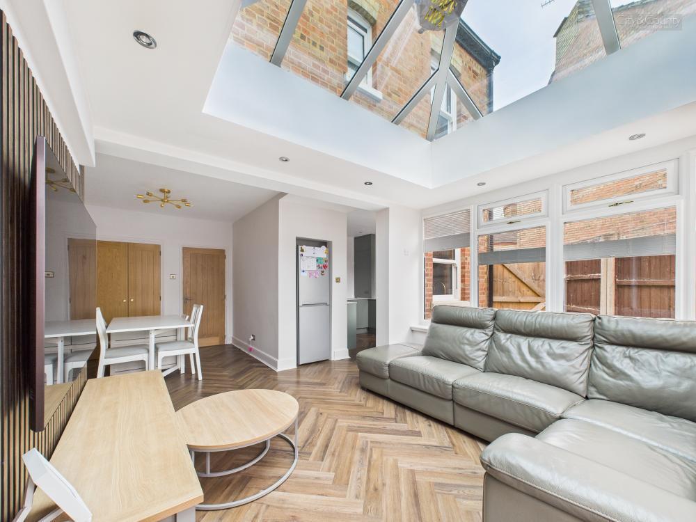 Orangery/ Dining Room