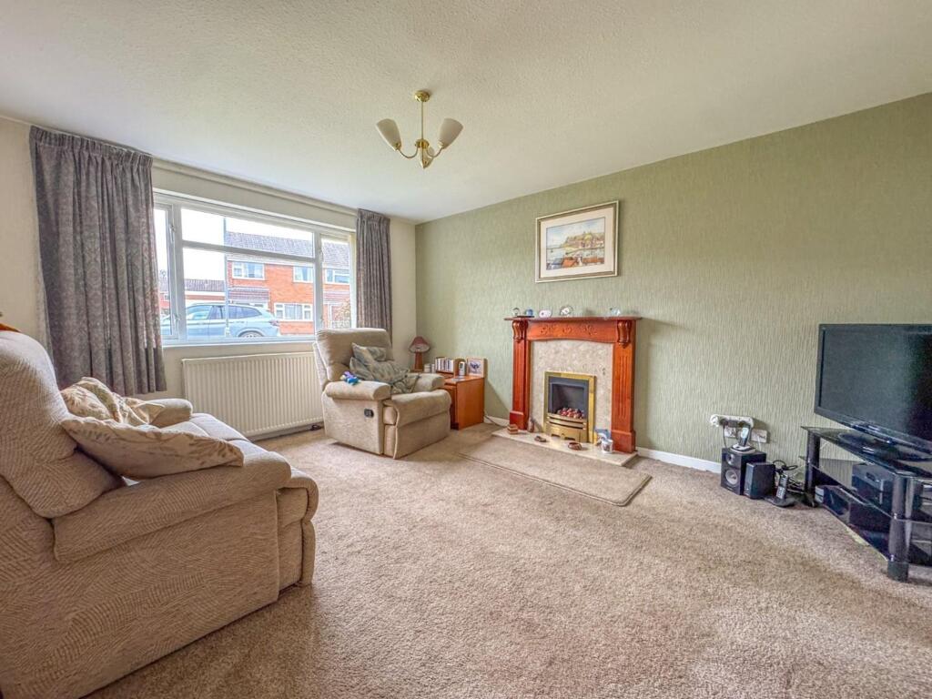 Oxford Close - Image-12.jpg