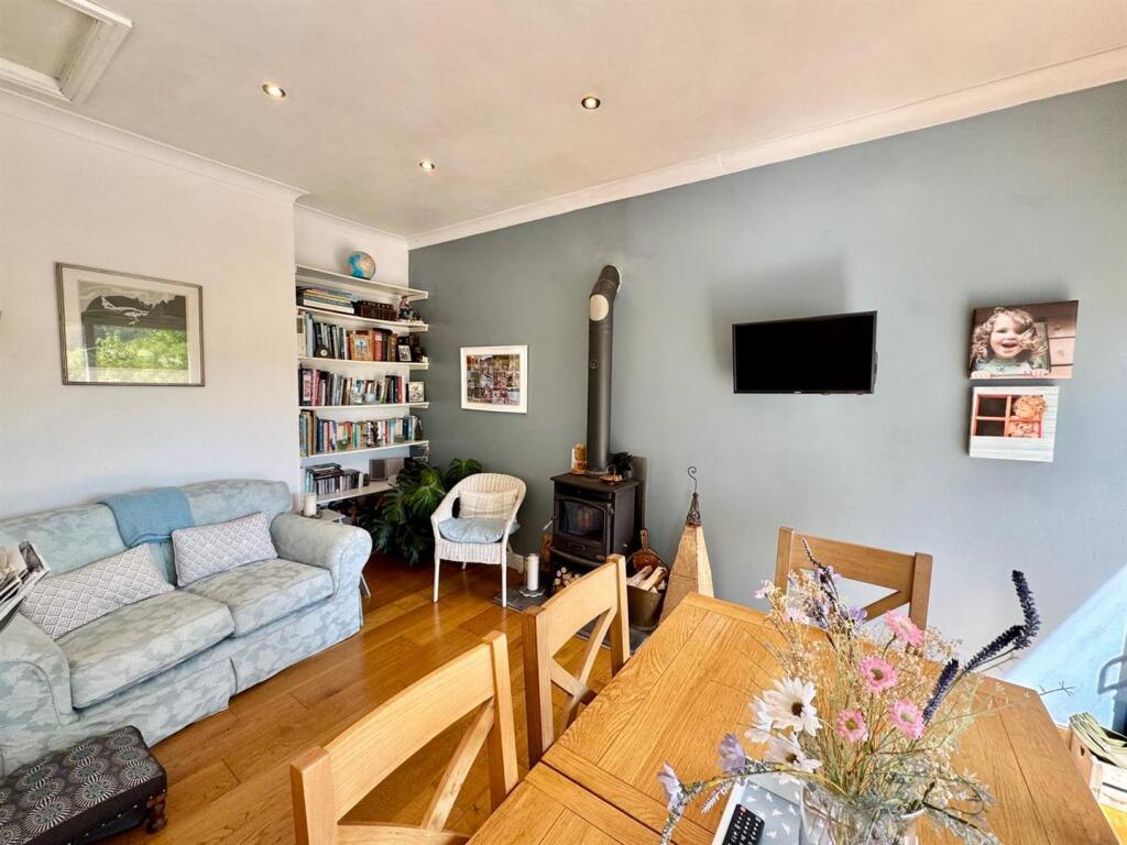 PHOTO-2025-05-11-19-47-19 (20).jpg