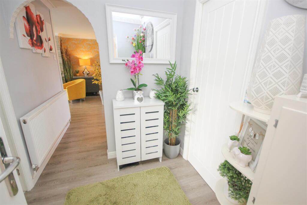 Entrance Hall.jpg