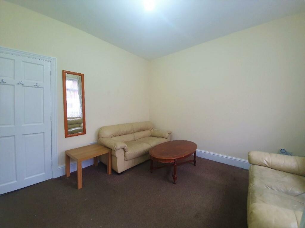 Lounge.jpg
