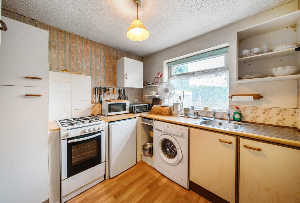 1319504-18-6863ca...