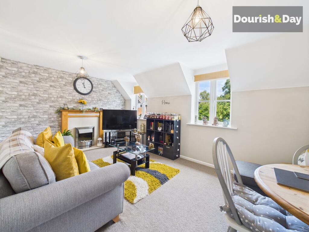 Living / Dining Room