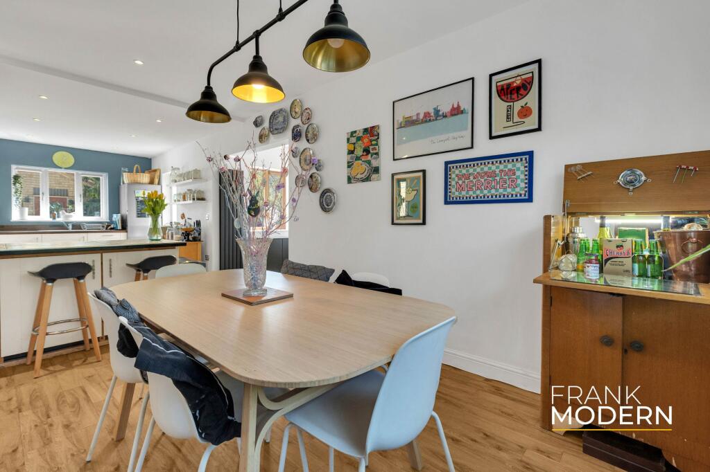 Kitchen / Diner