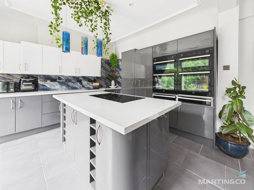 CAM03111G0-PR0345...