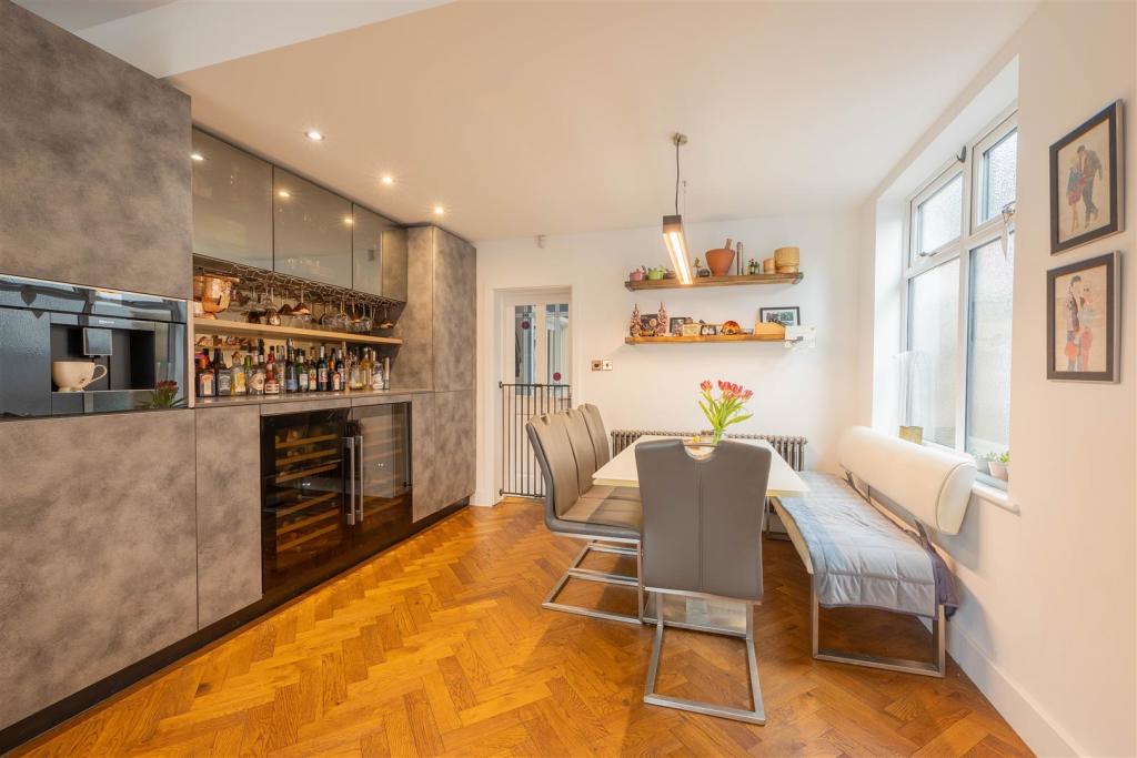 Kitchen Dining