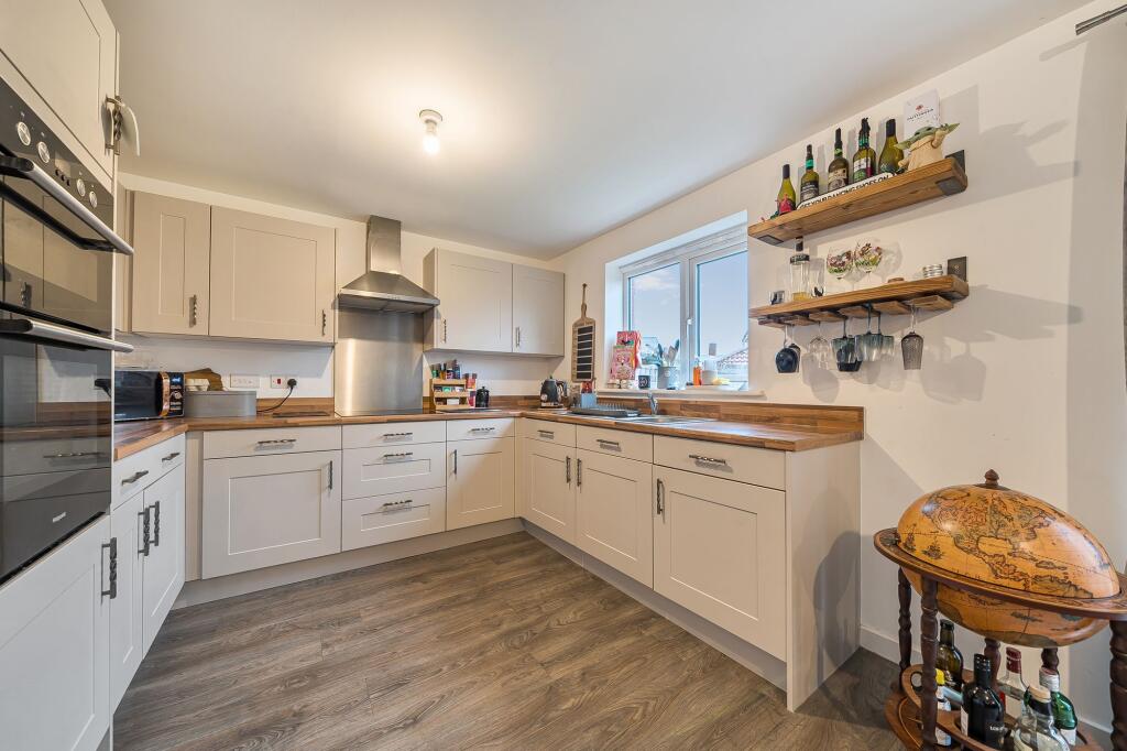 Ingleborough Drive, Harrogate, HG3