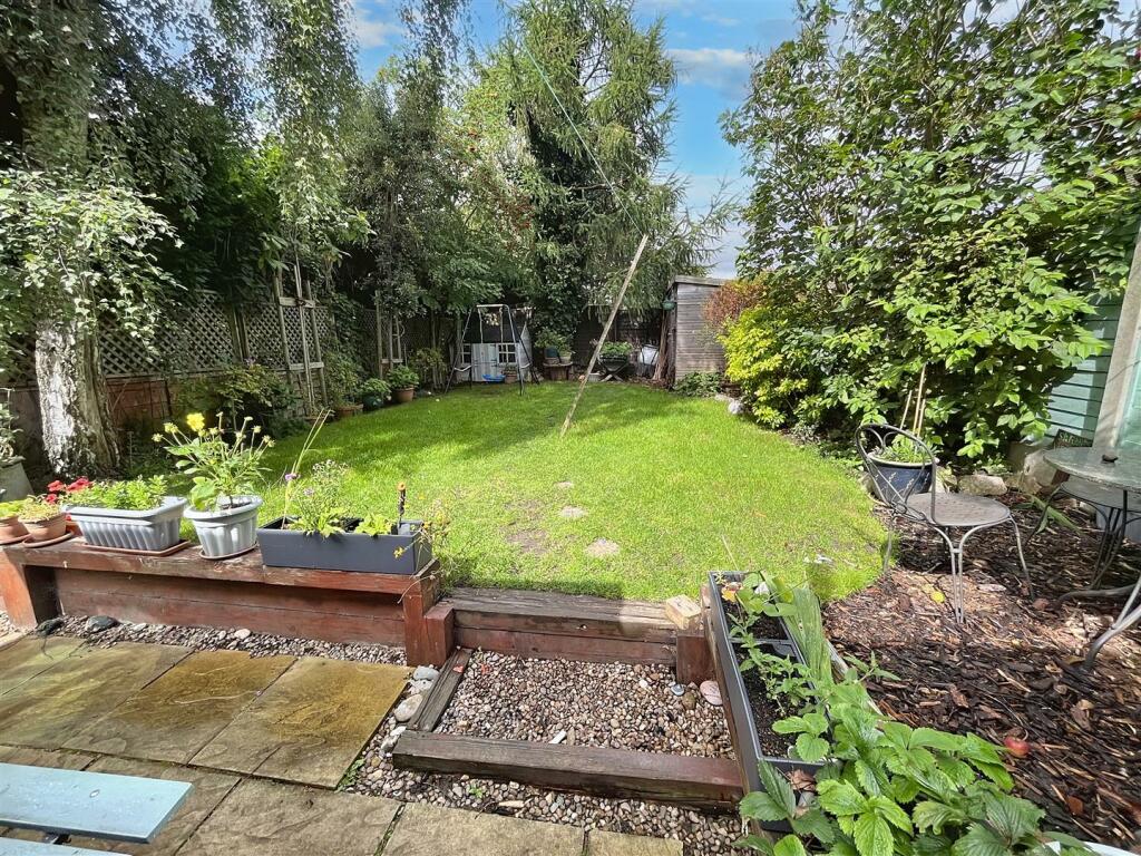 Gardens Aspect 2.jpg