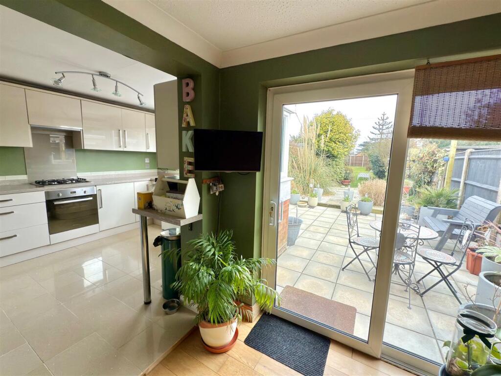 BREAKFAST TO KITCHEN.jpg