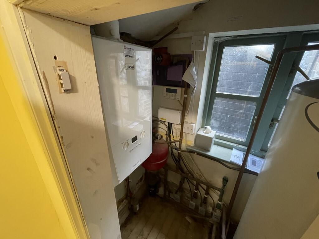 12  Medium  T202510291555.jpg