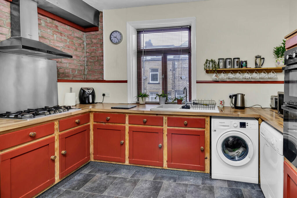 Kitchen 2