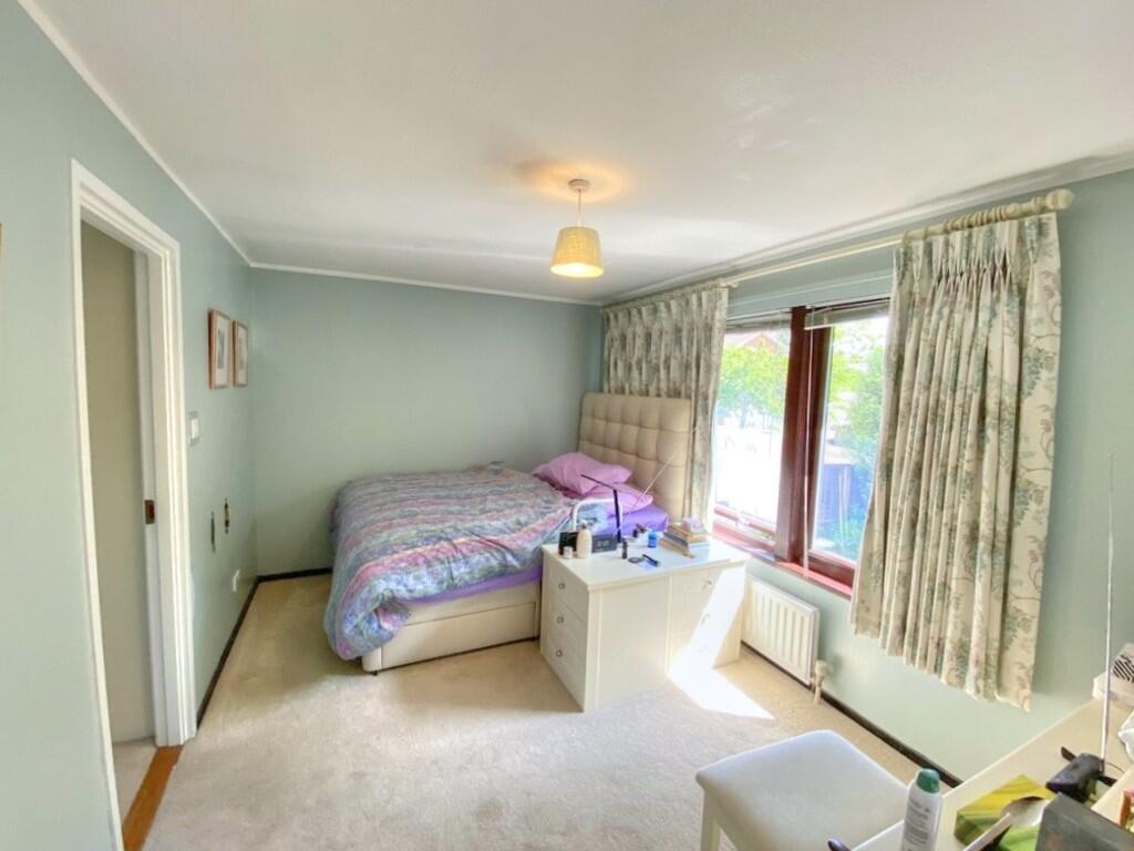 IMG_784_11_large_...