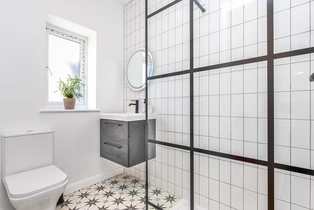 Shower Room/Wc