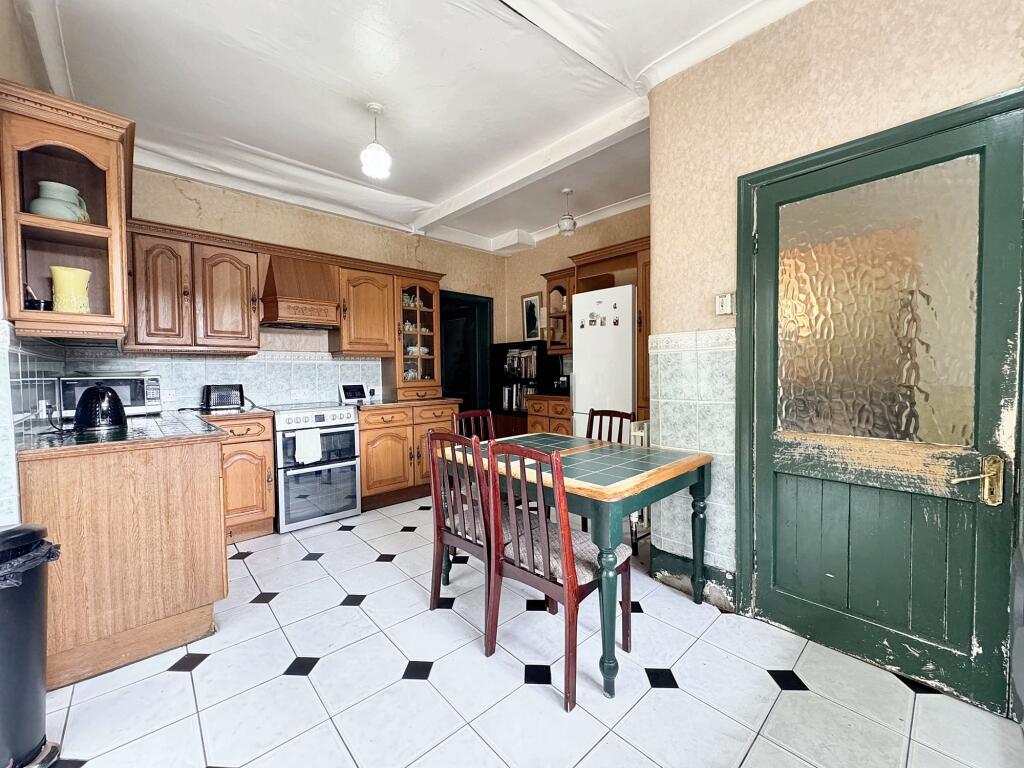 Kitchen/Breakfast Room