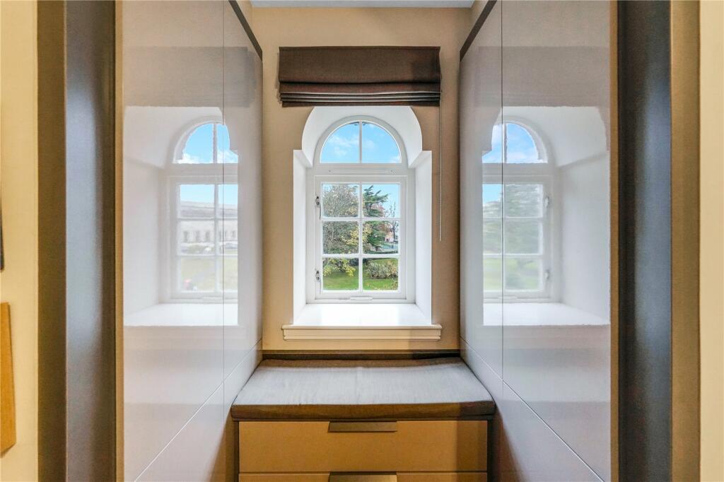 Bedroom Feature