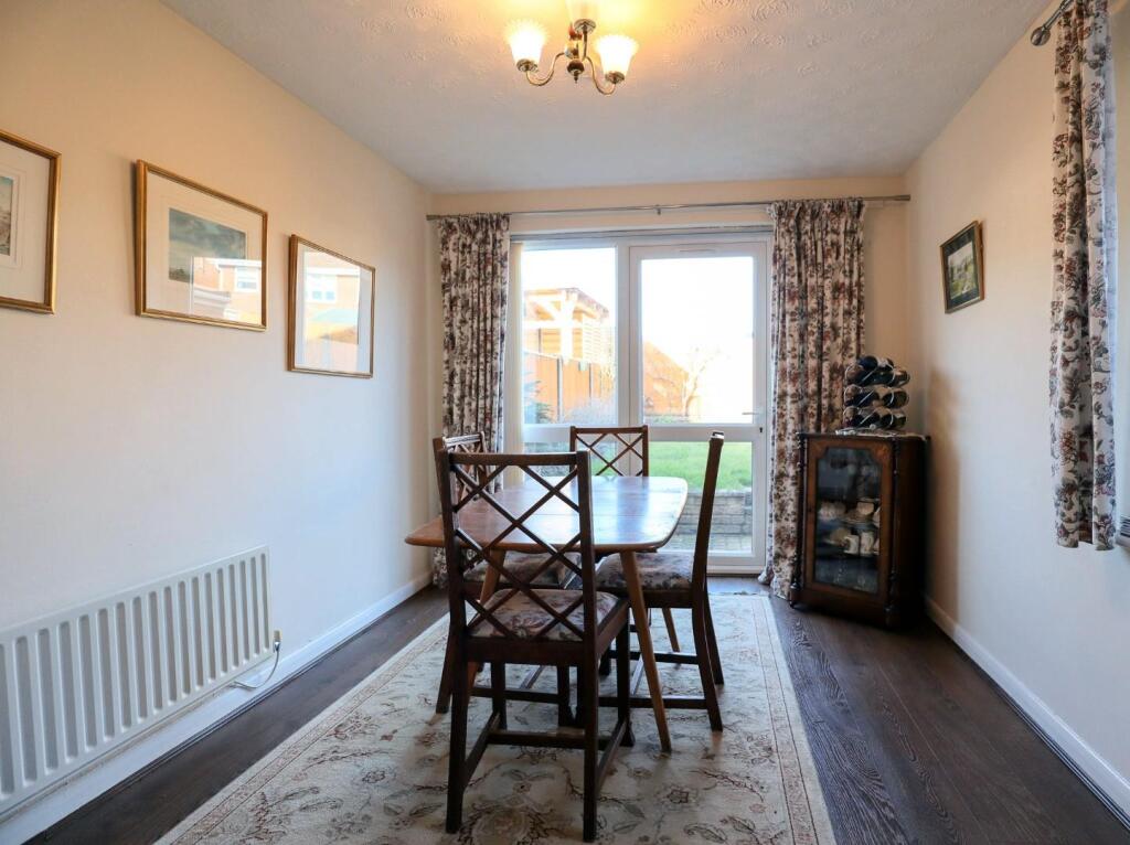 Dining room.jpg