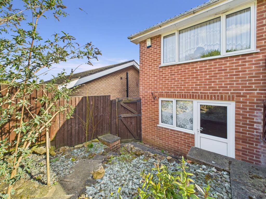 Rear access to Garage