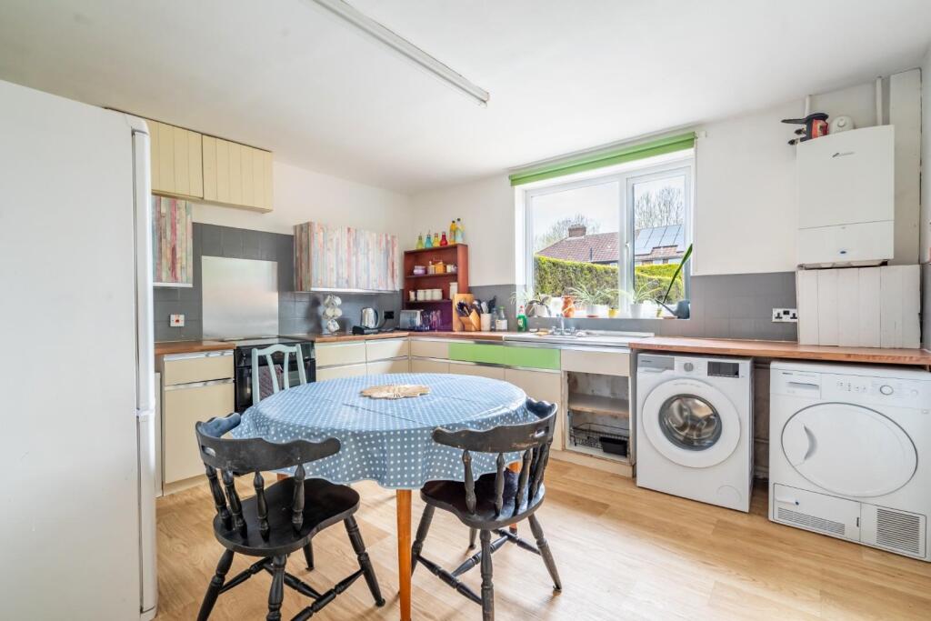 crombie avenue-4.jpg