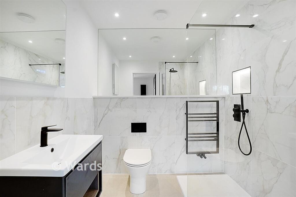 En-Suite Shower Room