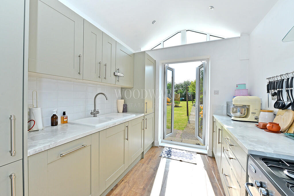 Kitchen/Breakfast...