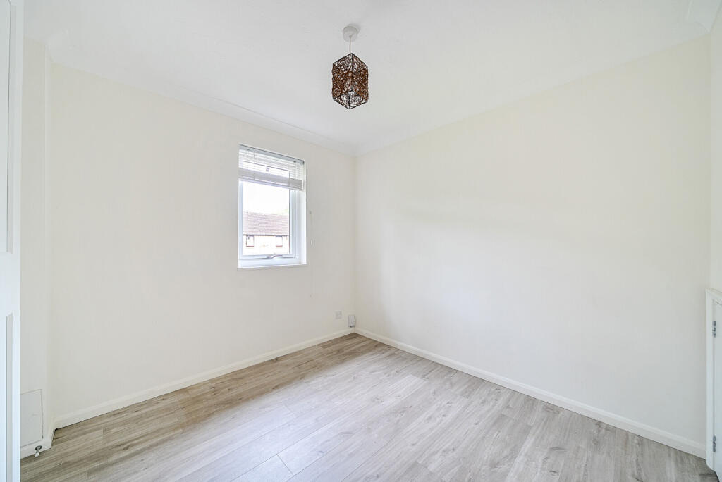 1298365-8-682dae9...