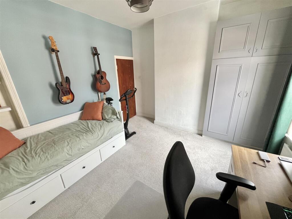 Bedroom 2 Aspect 3