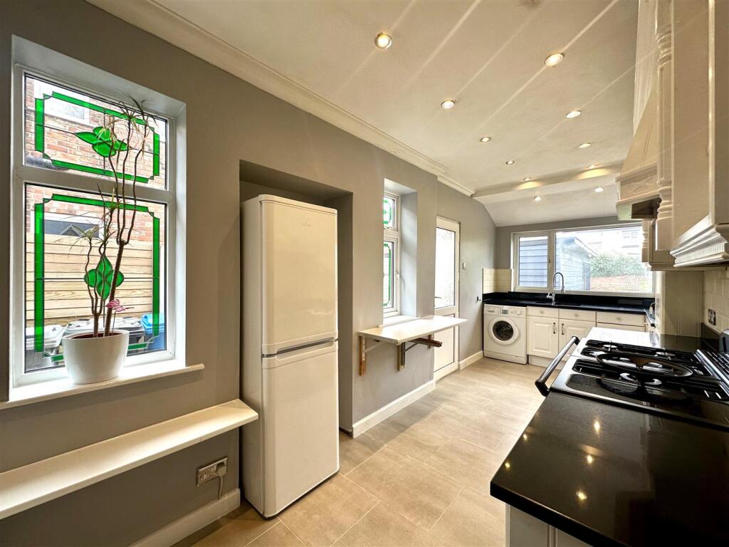 Breakfast Kitchen
