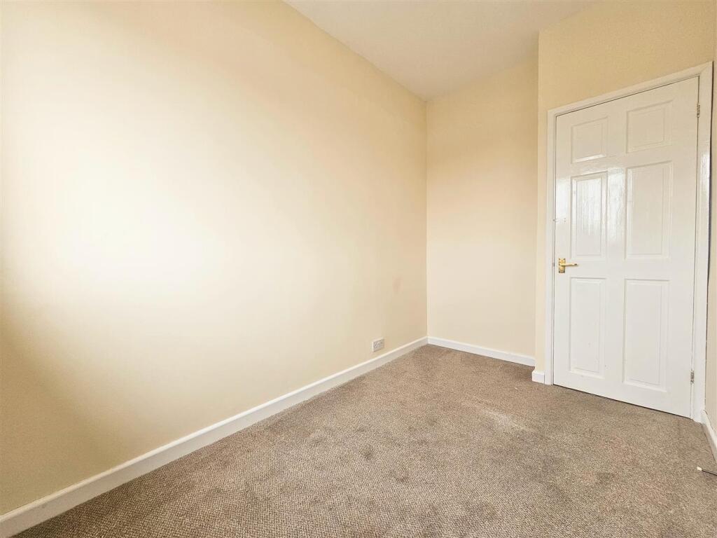 5 Downie Road 6
