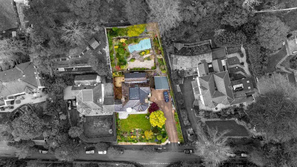 A45 - 26 College Road Newton Abbot - 250423.jpg