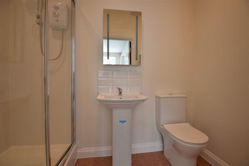 BEDROOM 1 ENSUITE