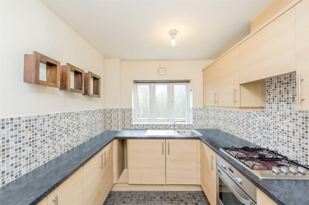 11 PARK DRIVE, LS12 6JB-36.jpg