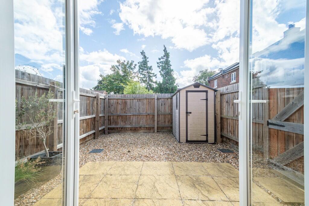 8 Griffin Gardens...