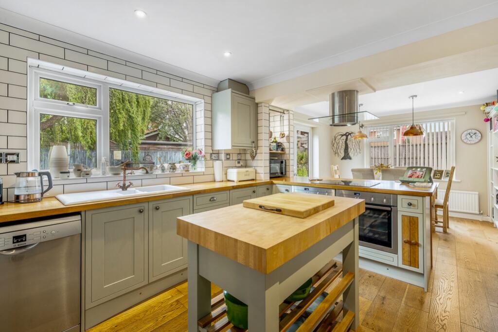 13 Viceroy Drive (Pinchbeck)-21
