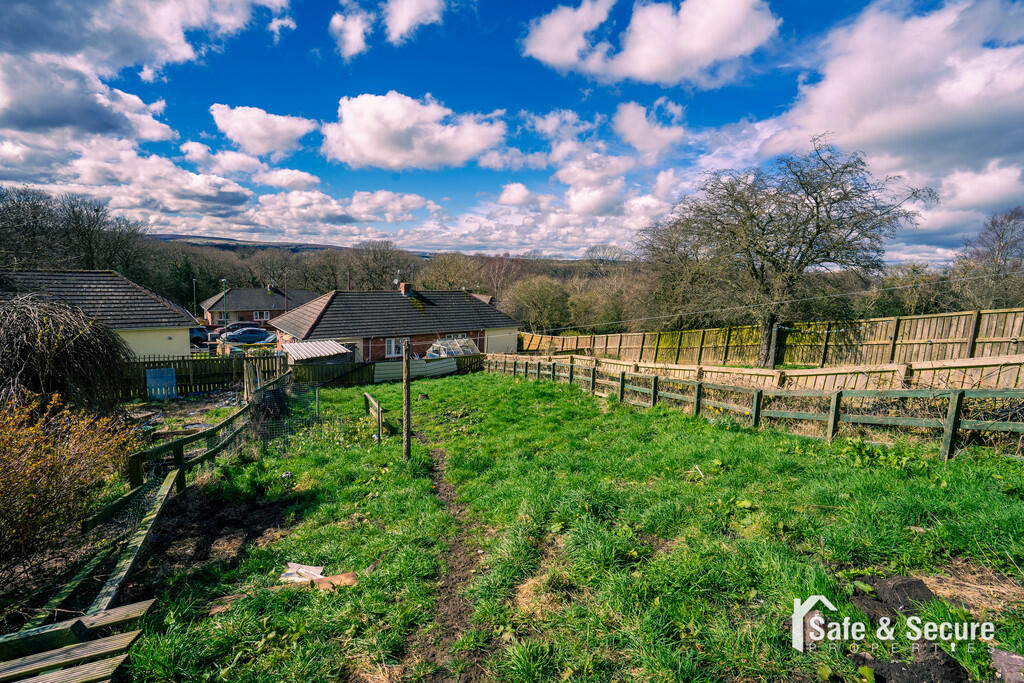 Thornfield Road-0...