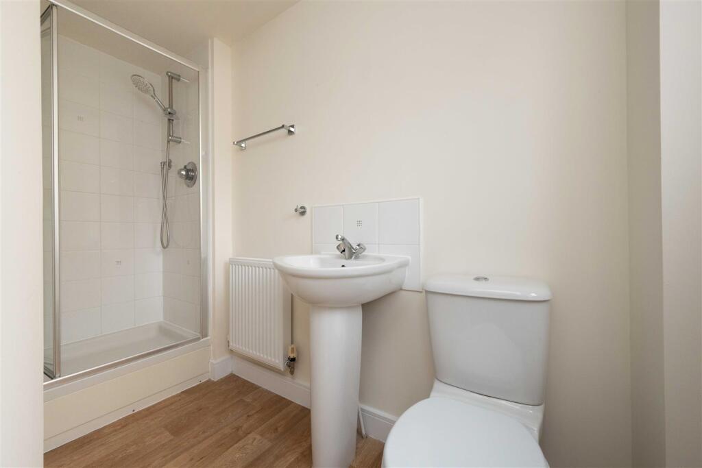 180725 Garth Road Trowbridge  July 2025   026.JPG