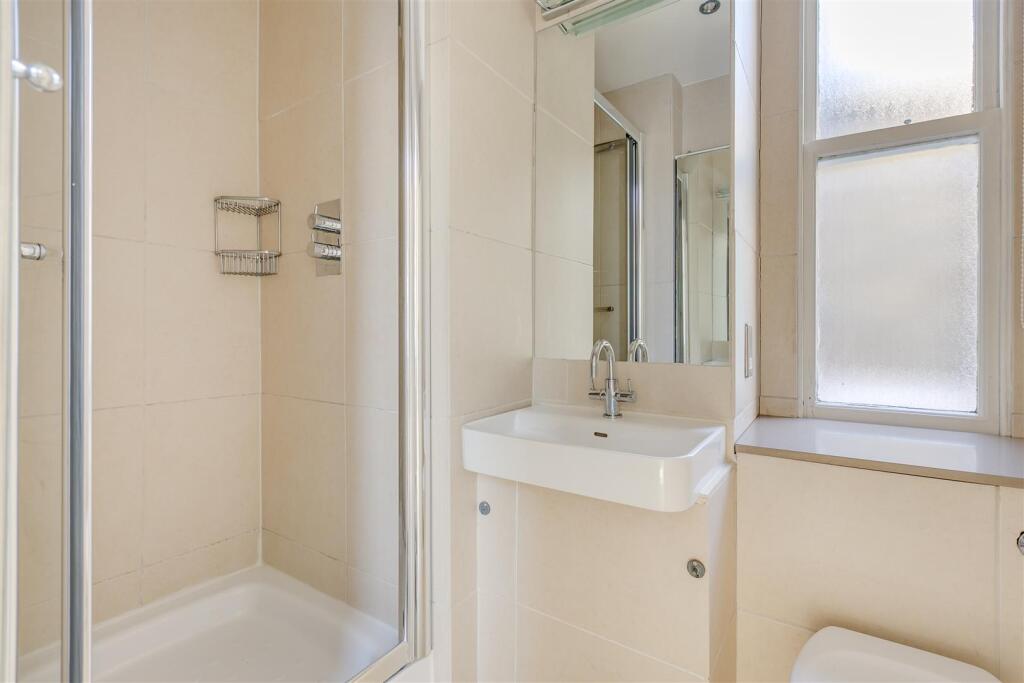 Ensuite Bathroom