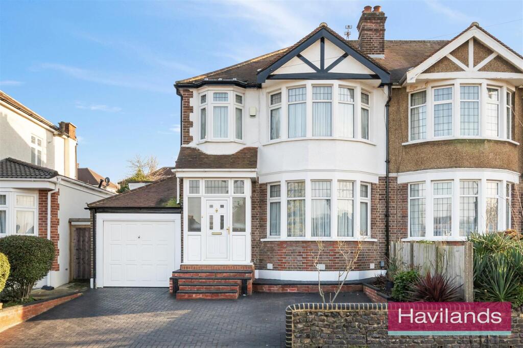 Winchmore Hill Road-21.jpg