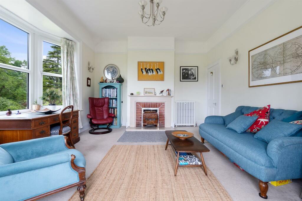 Fairacre.32. Sitting Room/Bedroom 2