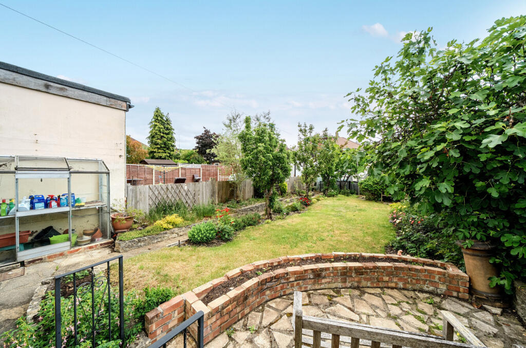 1304160-30-684052...