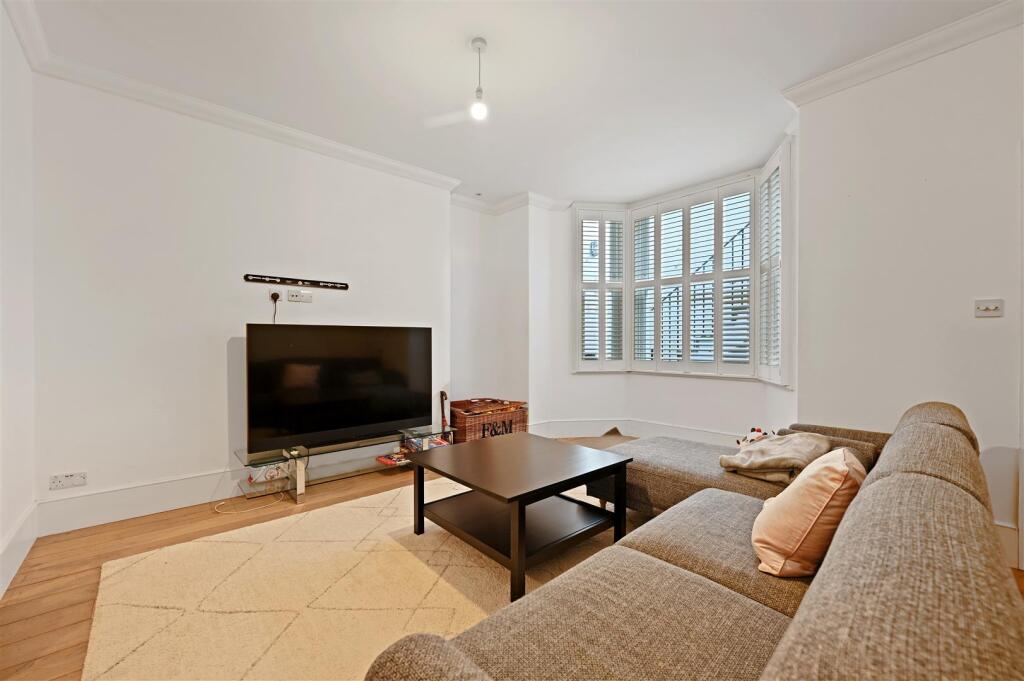 Batoum Gardens - LGF - Reception3 (1).JPG